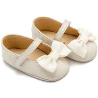 Δερμάτινο Γοβάκι Μονή Μπαρέτα με Υφασμάτινο Χειροποίητο Φιογκάκι σε Εκρού Χρώμα