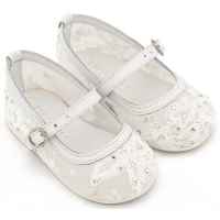 Γοβάκι απο Ύφασμα Φιλντιρέ Δαντέλα με Δερμάτινες Λεπτομέρειες σε Λευκό Χρώμα