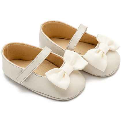 Δερμάτινο Γοβάκι Μονή Μπαρέτα με Υφασμάτινο Χειροποίητο Φιογκάκι σε Εκρού Χρώμα