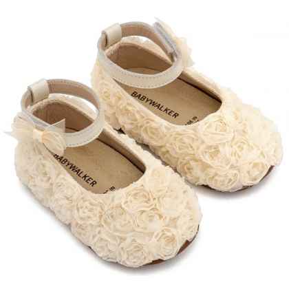 Υφασμάτινη Μπαλαρίνα Διακοσμημένη με Chiffon Λουλούδια σε Εκρού Χρώμα