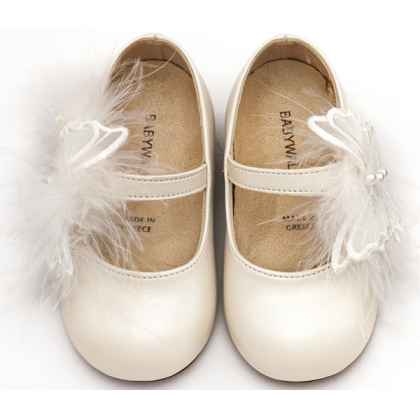 Δερμάτινο Γοβάκι Μονή Μπαρέτα με Χειροποίητο Διακοσμητικό  Πεταλούδα και Πούπουλα σε Εκρού Χρώμα