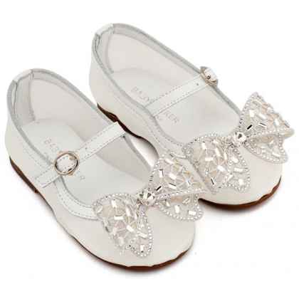 Γοβάκι απο Ύφασμα Φιλντιρέ  με Δερμάτινες Λεπτομέρειες  και Φιόγκο Στρας σε Λευκό Χρώμα