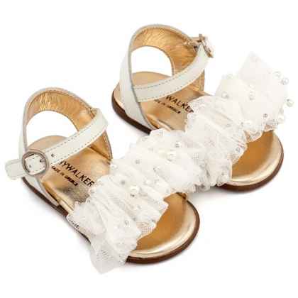 Δερμάτινο Πέδιλο με Χειροποίητο Διακοσμητικό απο Τούλι σε Εκρού Χρώμα